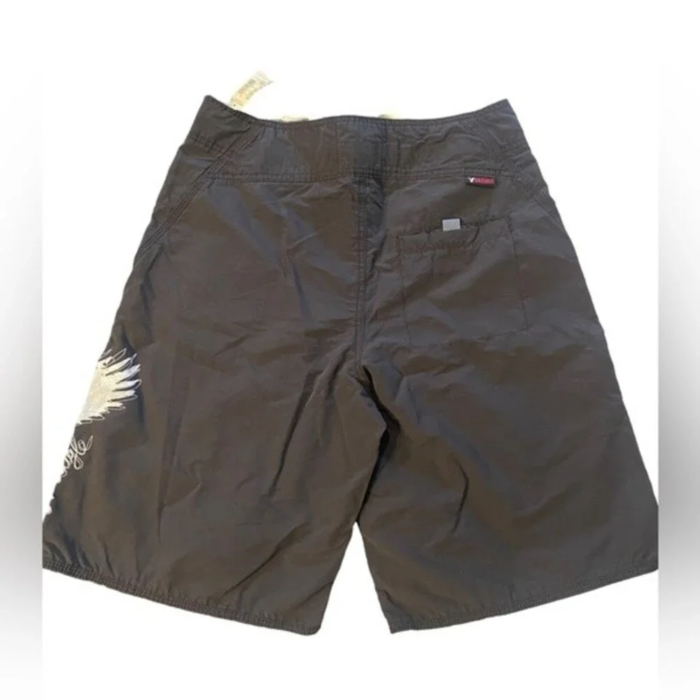 NWT men’s American Eagle swimtrunks / shorts size 28 gray with eagle logo - Picture 2 of 8